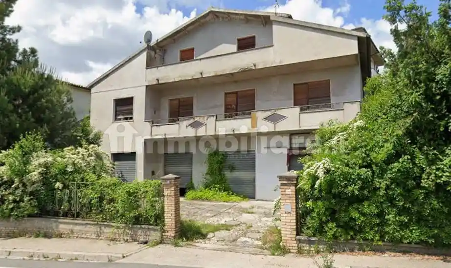 Villa in vendita a Penne