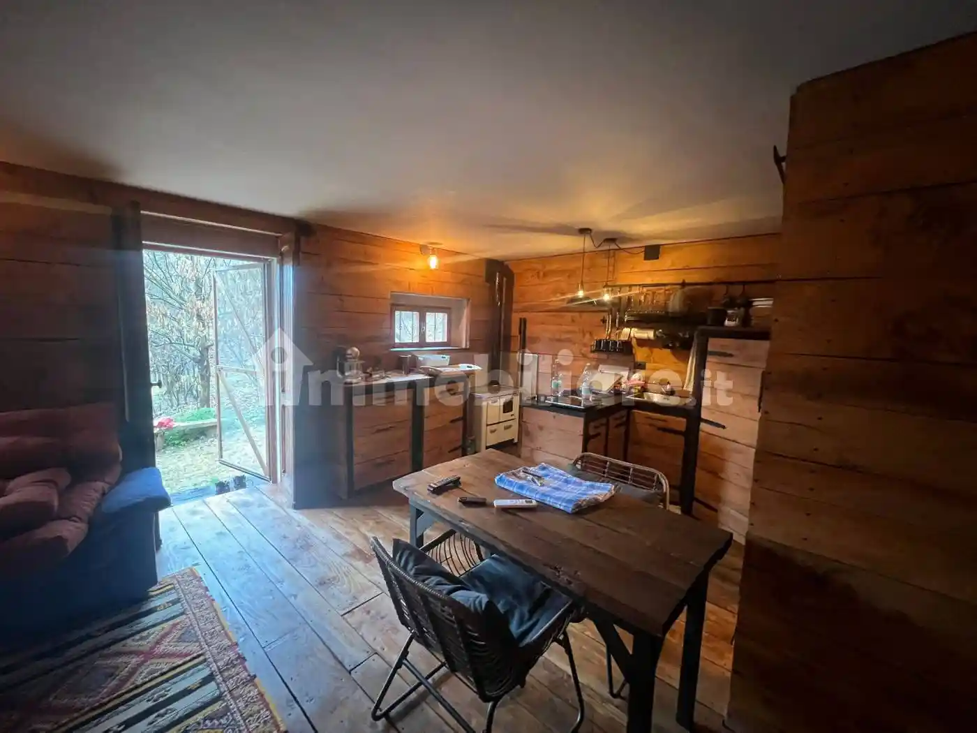 Rustico - Casale in vendita a Asti