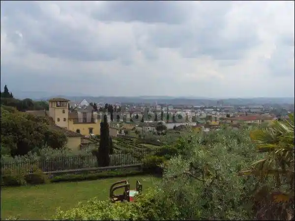 Rustico - Casale in affitto a Firenze