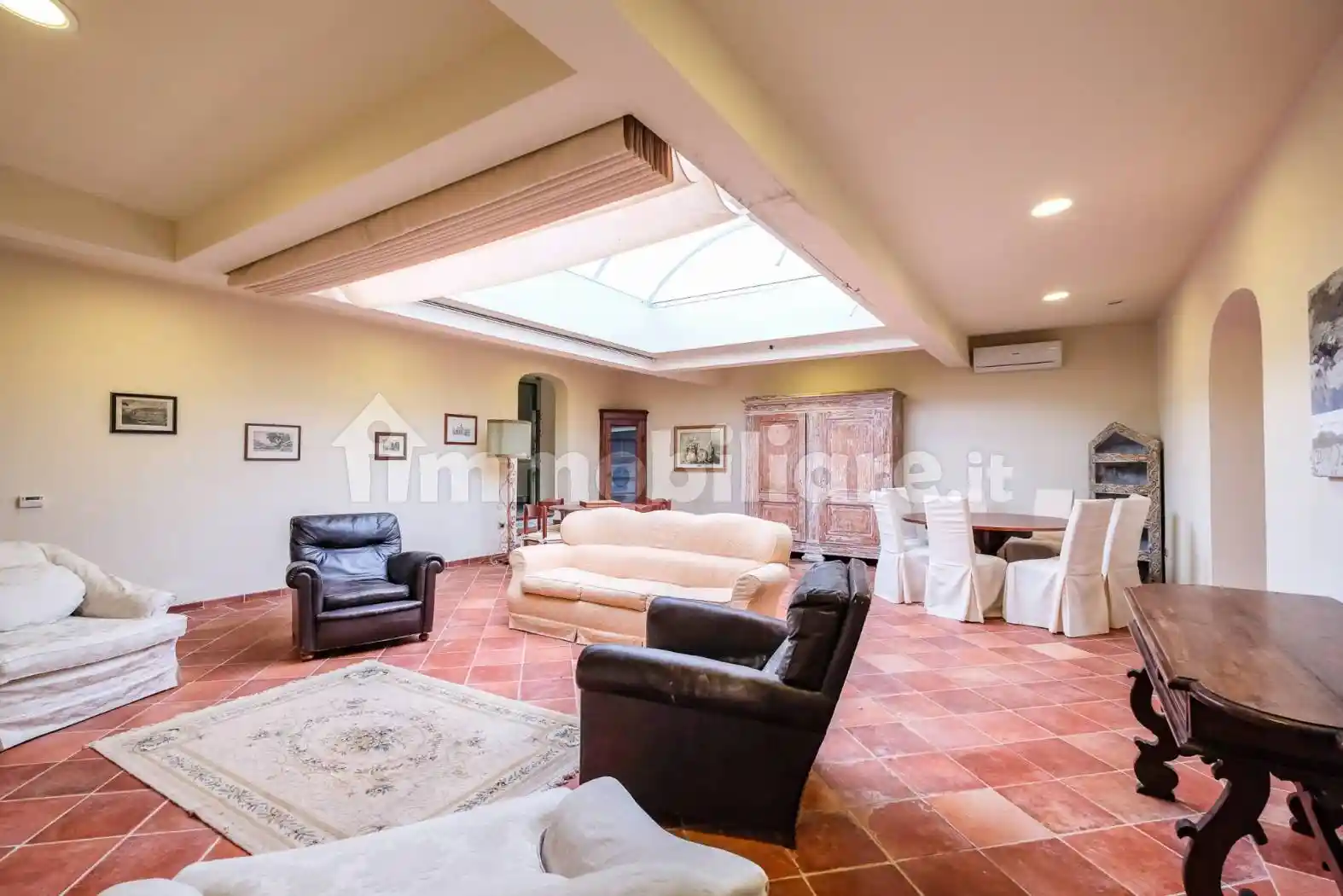 Villa in vendita a Pula