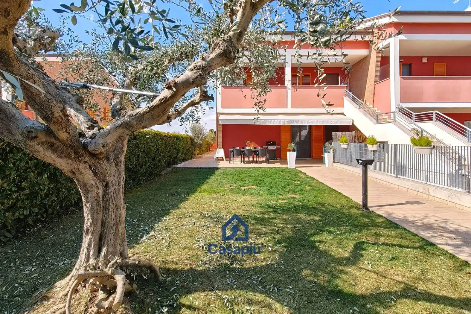 Appartamento in vendita a Montecosaro