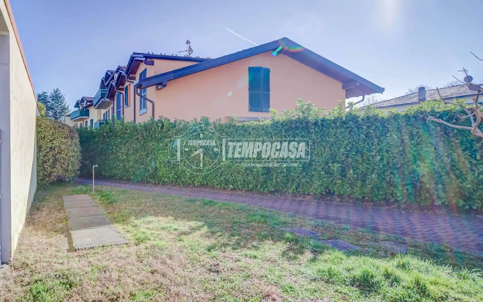 Appartamento in vendita a Biandronno