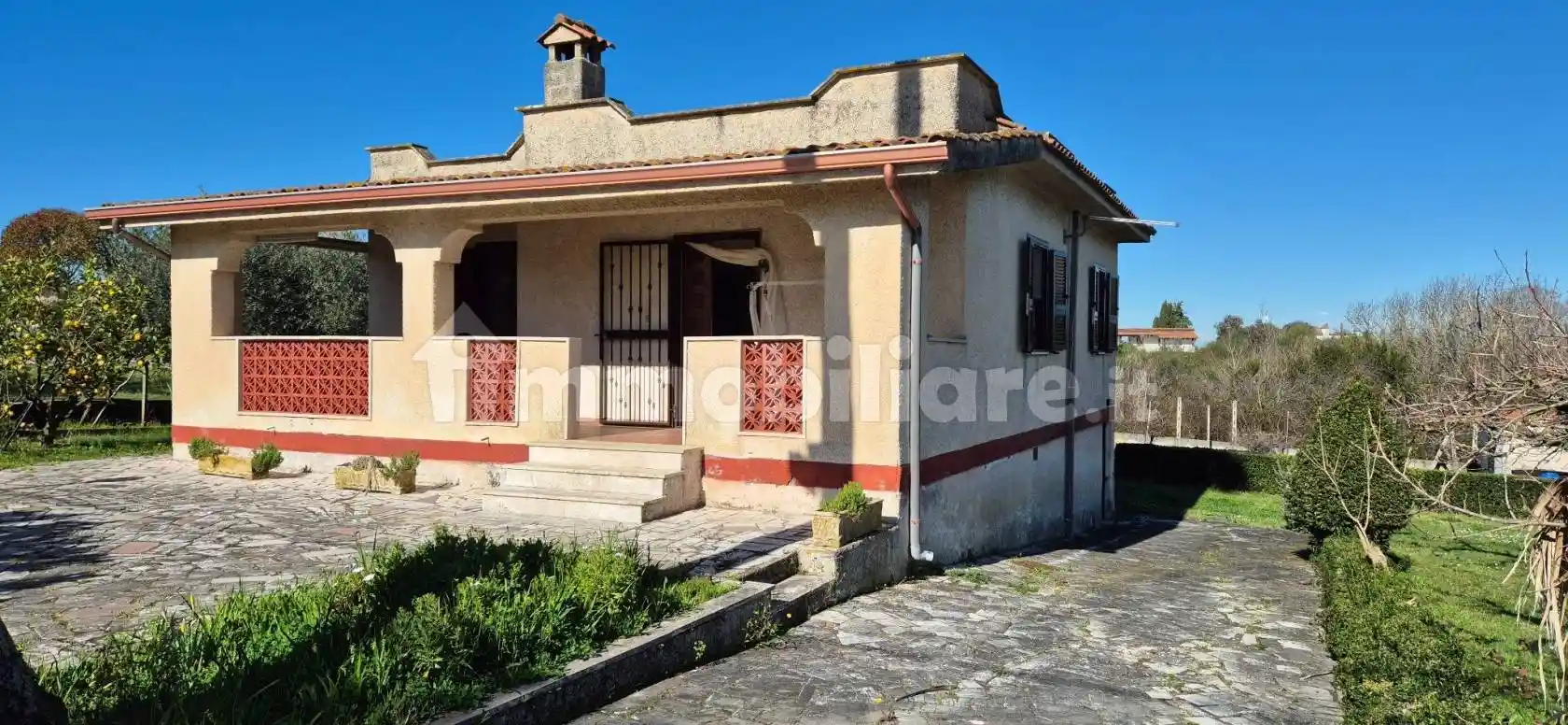 Villa in vendita a Aprilia