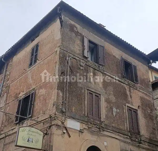 Appartamento in vendita a Montelanico