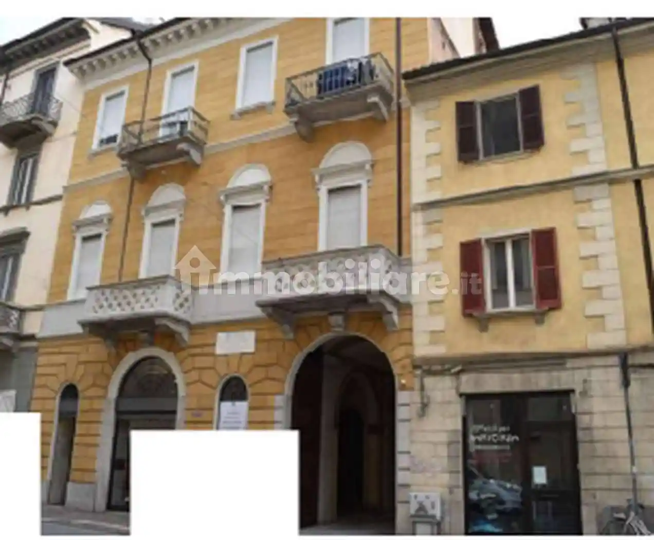 Appartamento in vendita a Novara