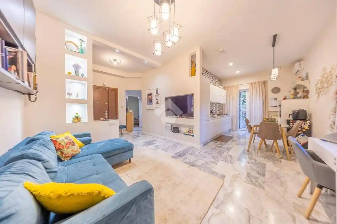 Appartamento in vendita a Roma