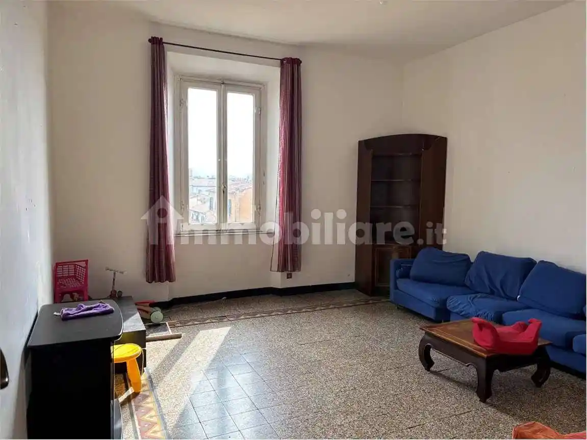 Appartamento in vendita a Livorno