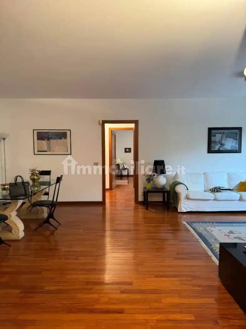 Appartamento in affitto a Parma