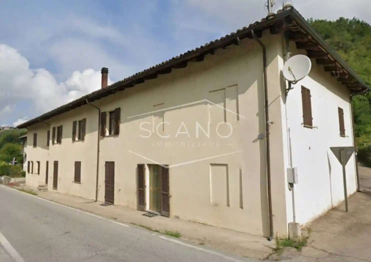 Rustico - Casale in vendita a Alba