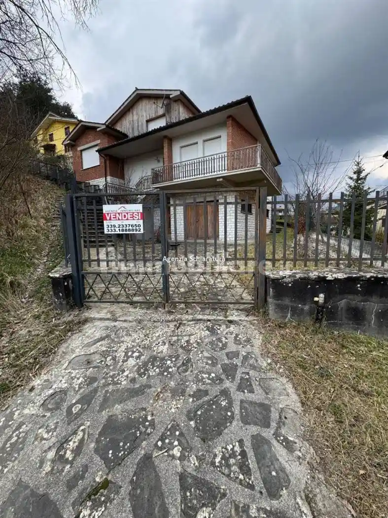 Casa indipendente in vendita a Mercatello sul Metauro