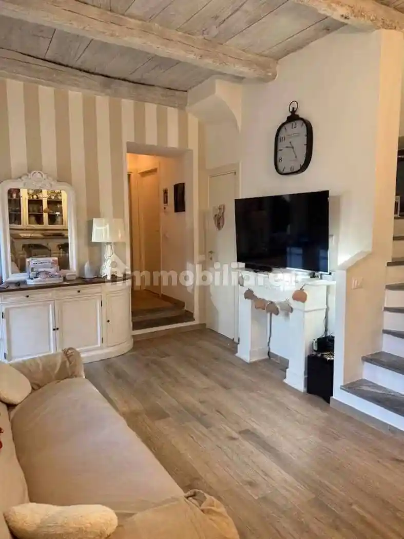 Villa in vendita a Arizzano