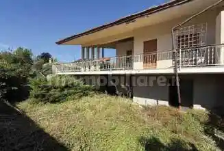 Villa in vendita a Sequals