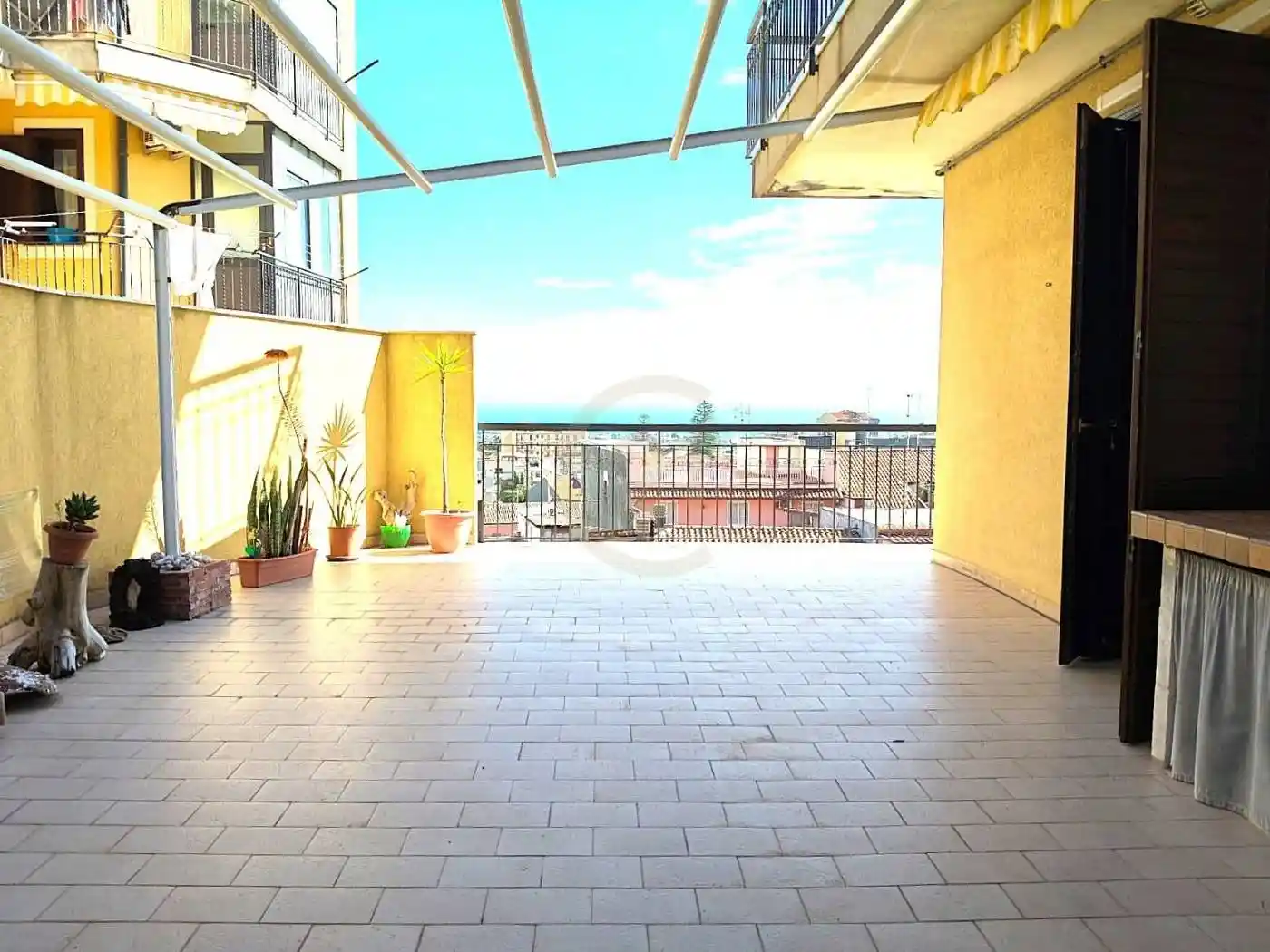 Appartamento in vendita a Aci Catena