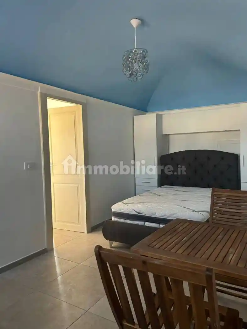 Appartamento in affitto a Aci Castello