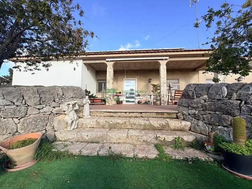 Villa in vendita a Ragusa