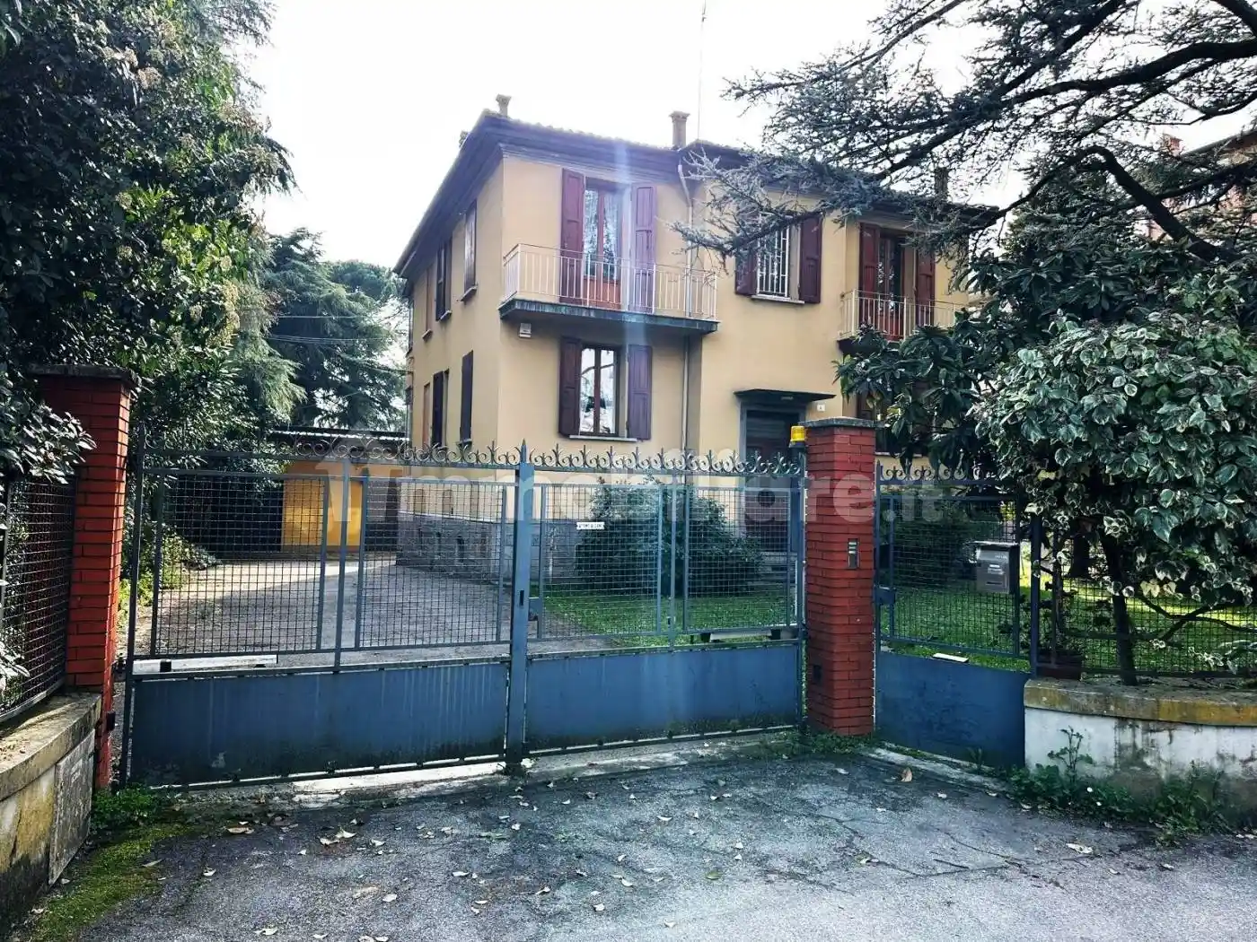 Villa in vendita a Casalecchio di Reno