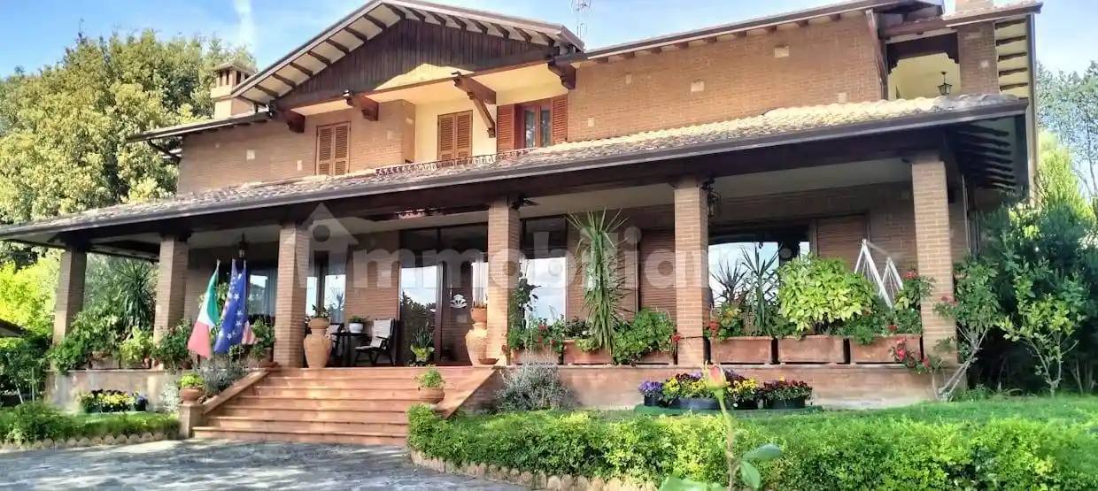 Villa in vendita a Magione