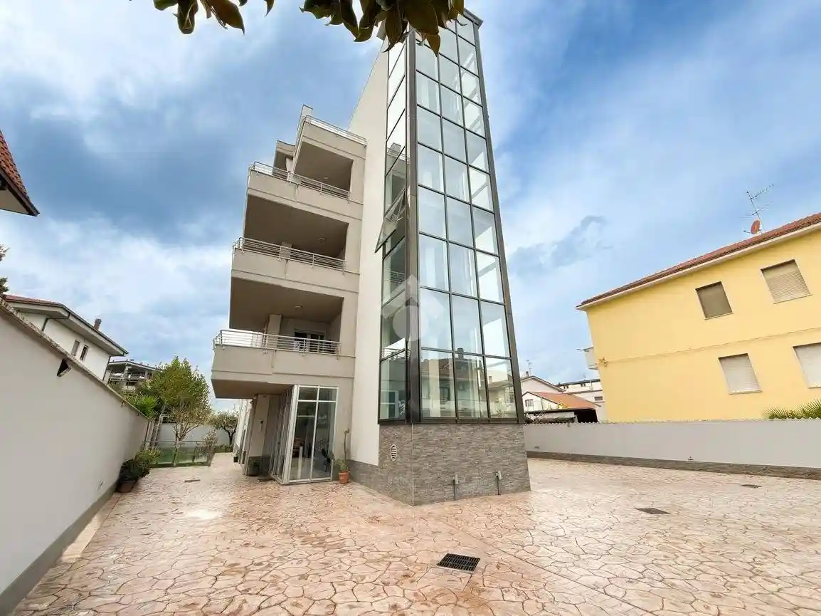 Appartamento in vendita a San Giovanni Teatino