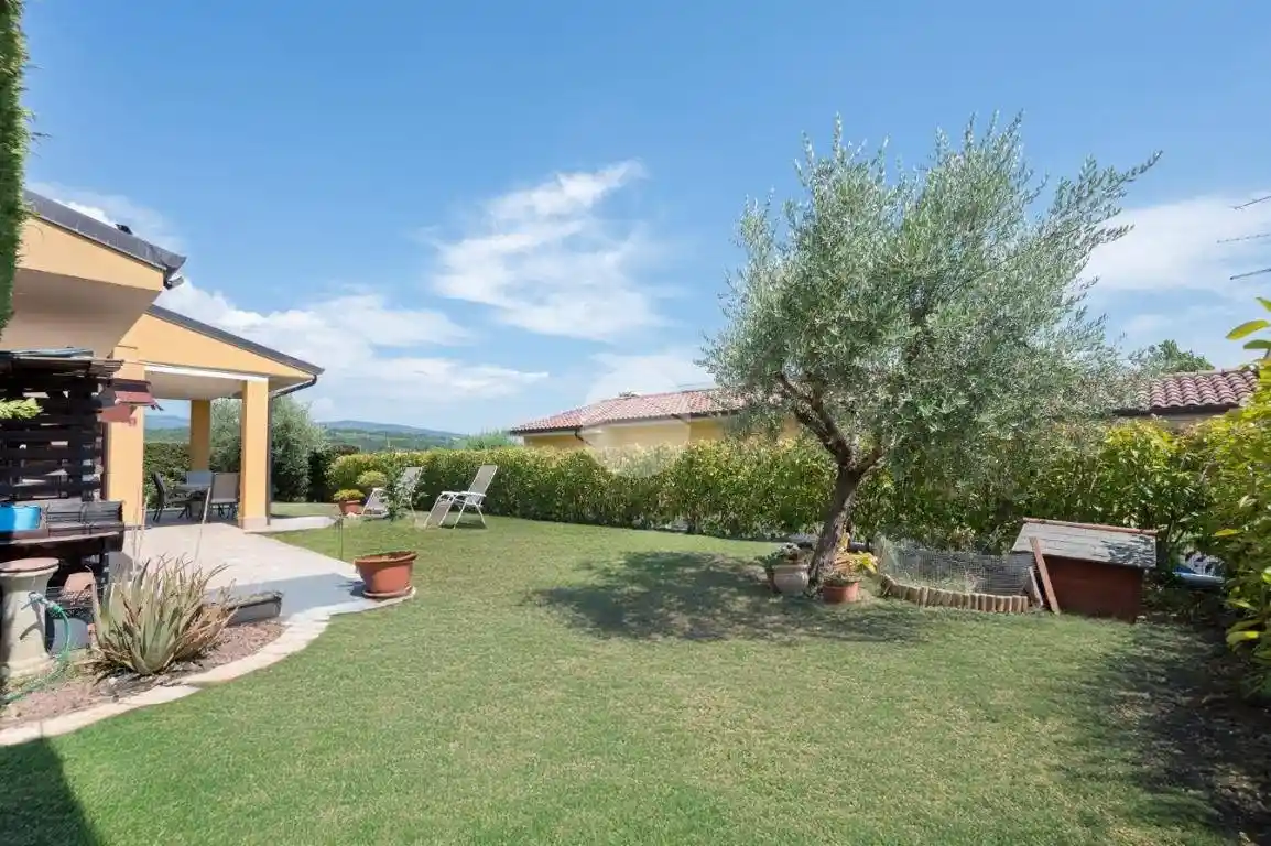 Villa in vendita a Cavaion Veronese