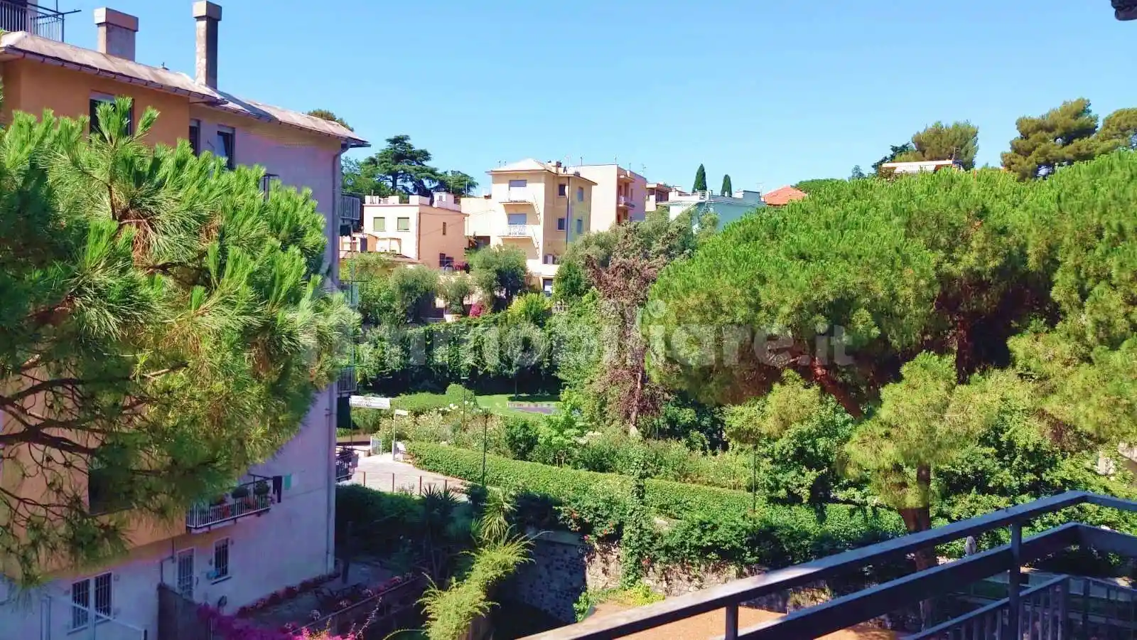 Appartamento in vendita a Genova