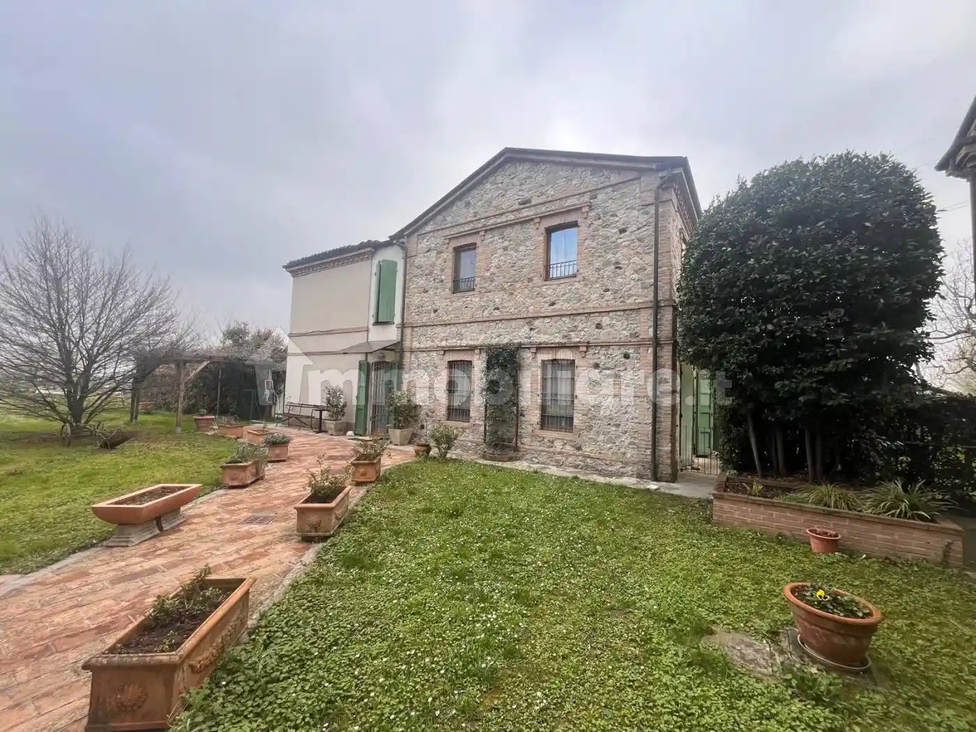 Villa in vendita a Collecchio