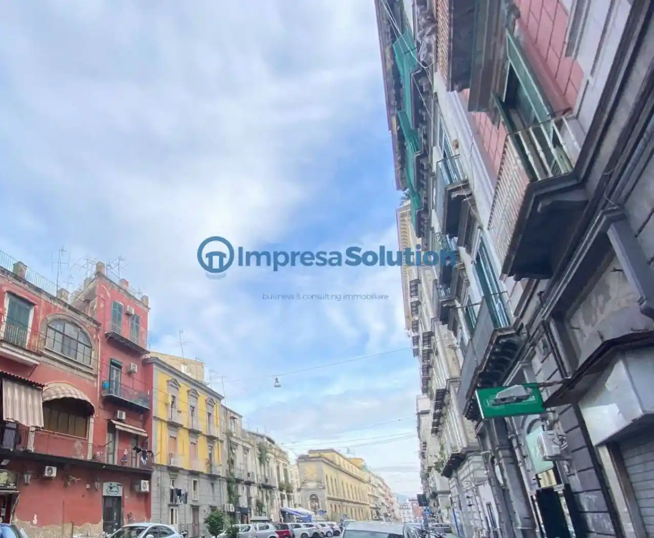 Appartamento in vendita a Napoli