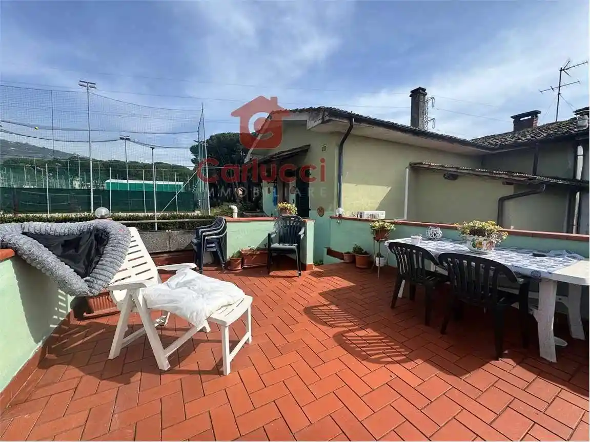 Appartamento in vendita a Uzzano