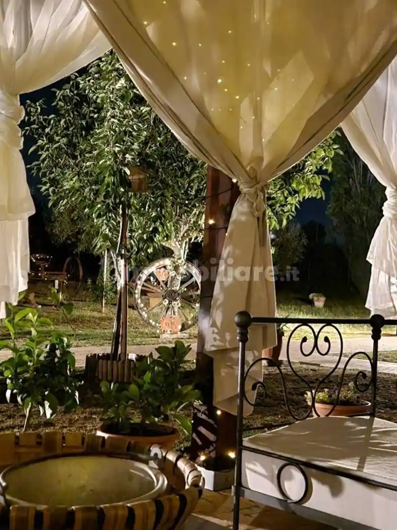 Casa indipendente in vendita a Campiglia Marittima