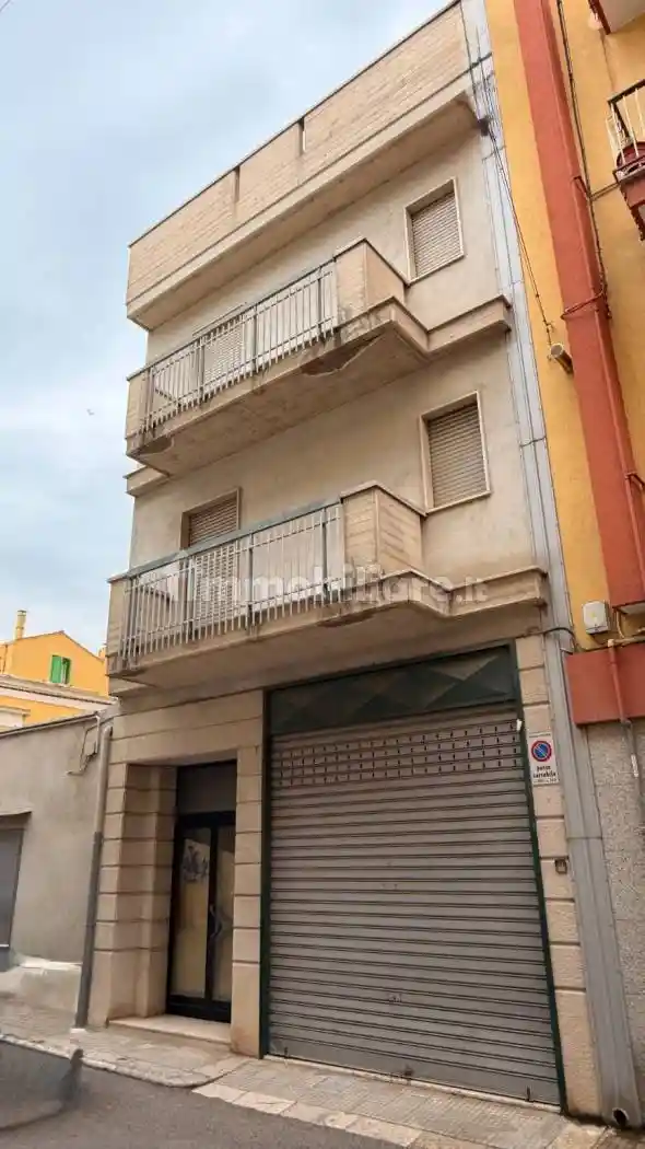 Palazzo - Edificio in vendita a Corato