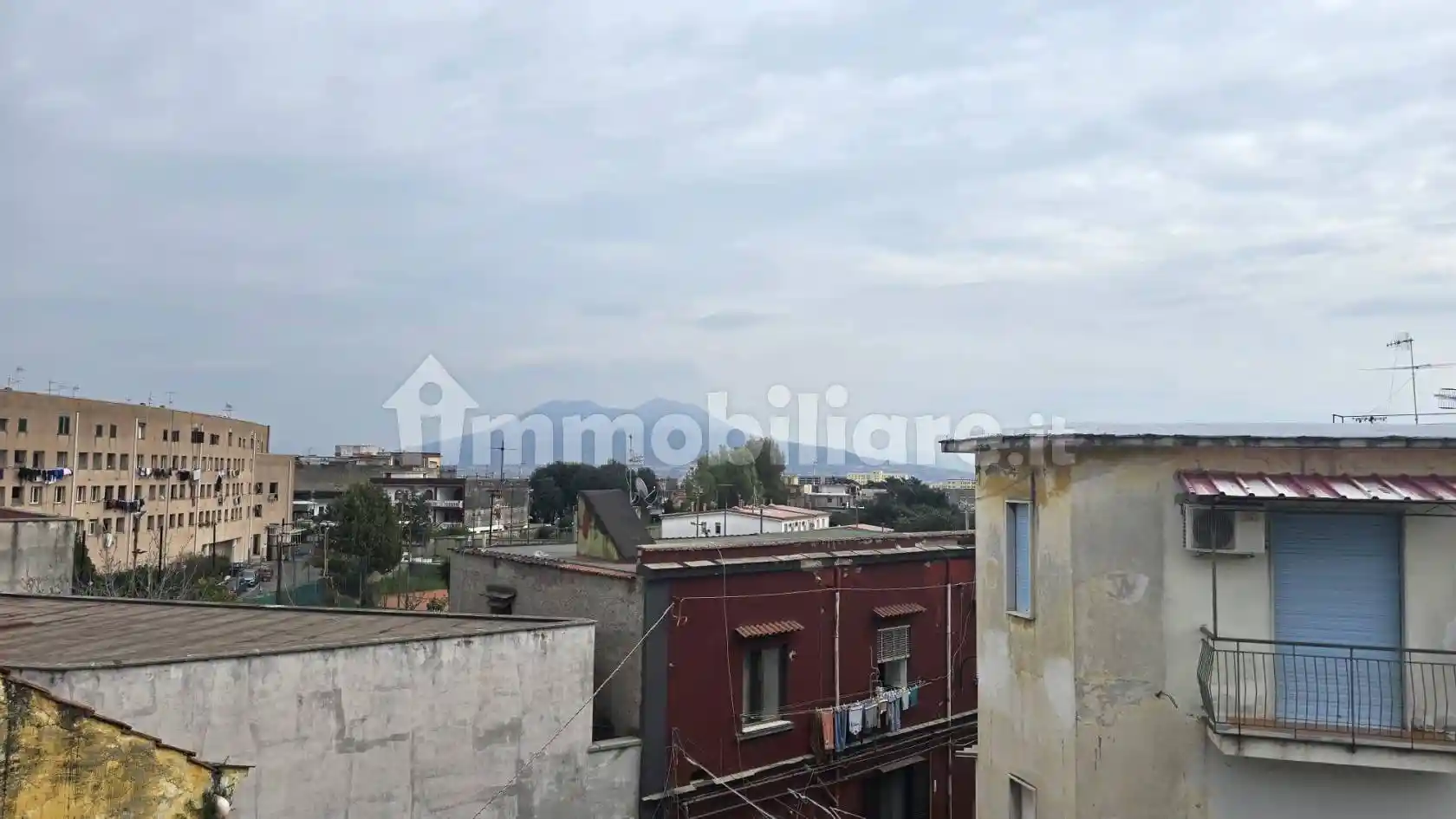 Appartamento in vendita a Napoli