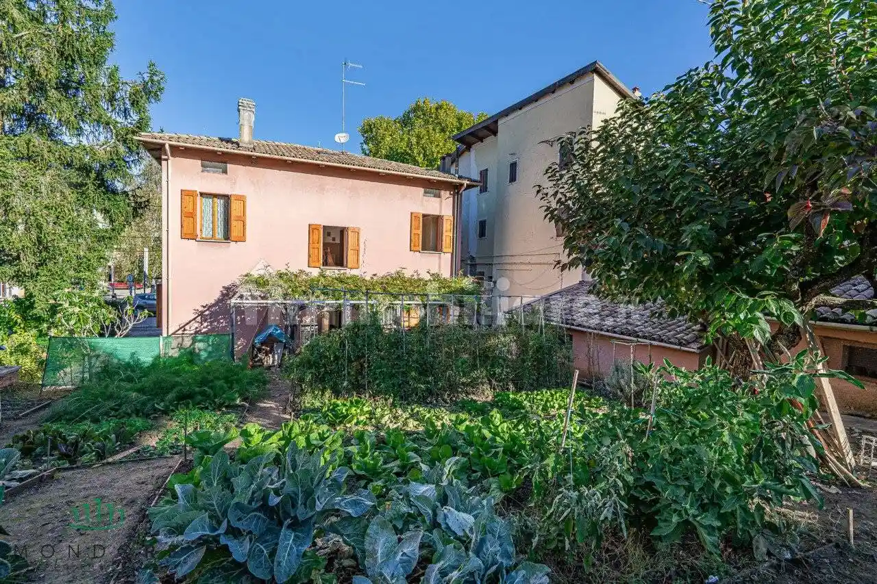 Villa in vendita a Zola Predosa