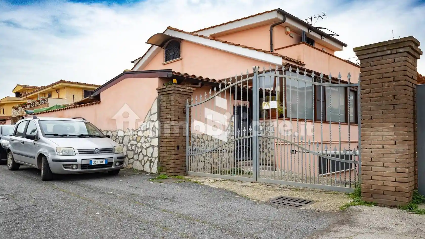 Villa in vendita a Pomezia