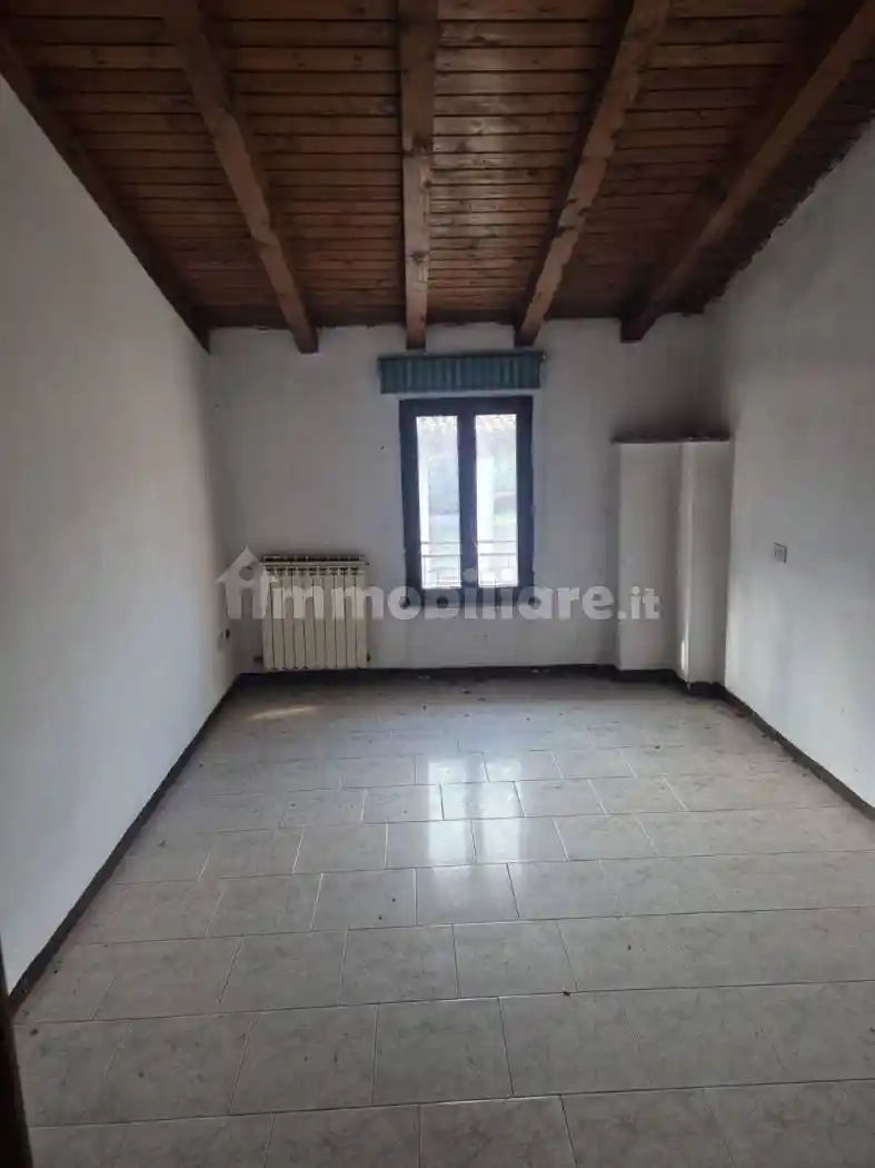 Casa indipendente in vendita a Vallio Terme