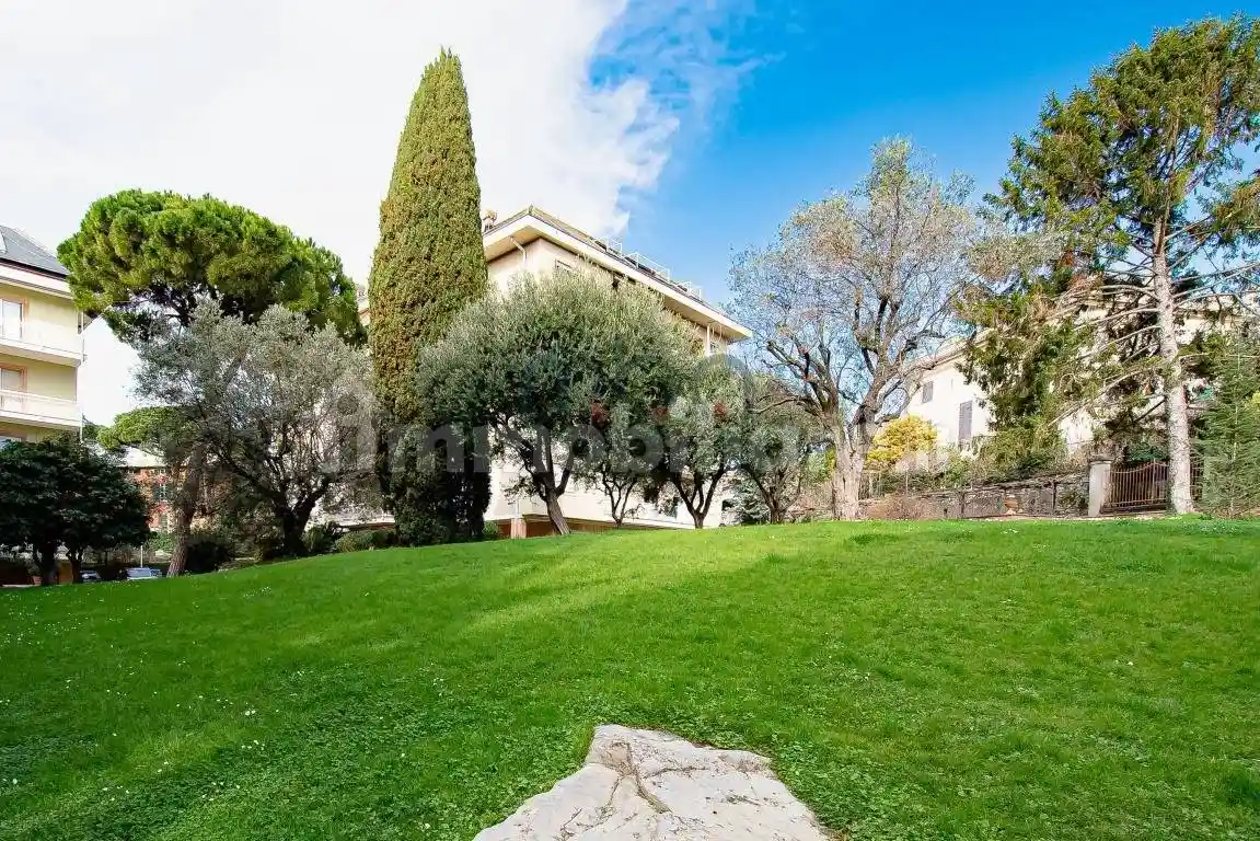 Appartamento in vendita a Genova