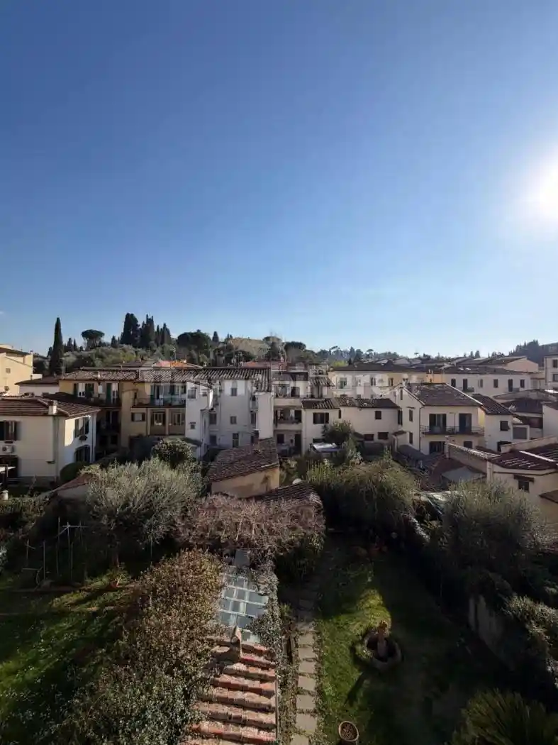 Appartamento in vendita a Firenze