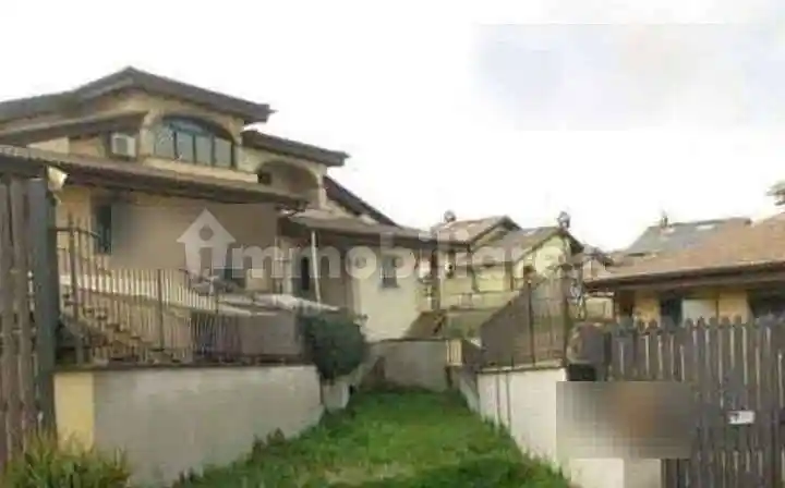 Villa in vendita a Roma