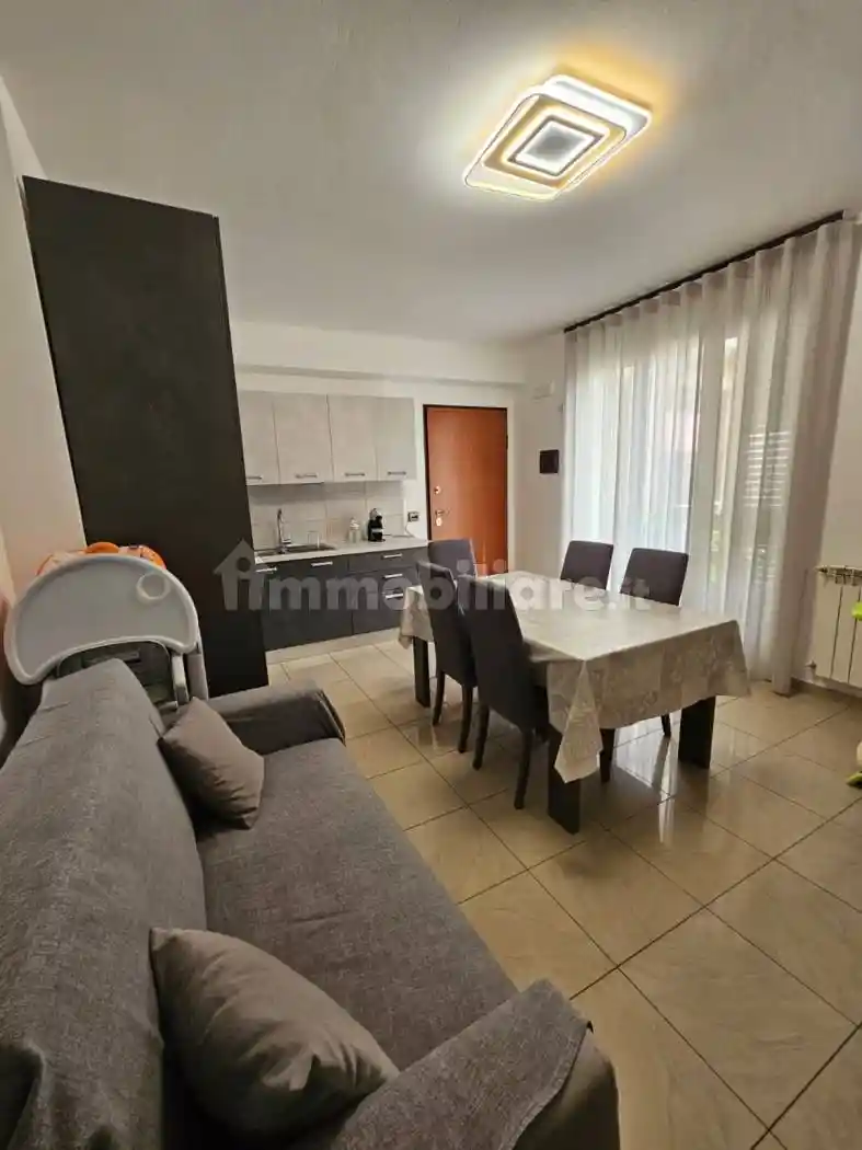 Appartamento in vendita a Gravina di Catania