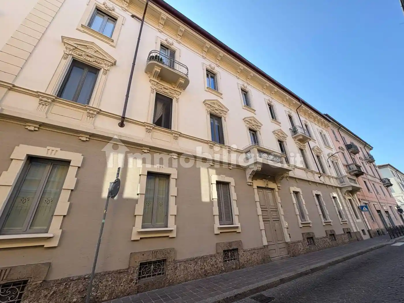 Appartamento in affitto a Monza