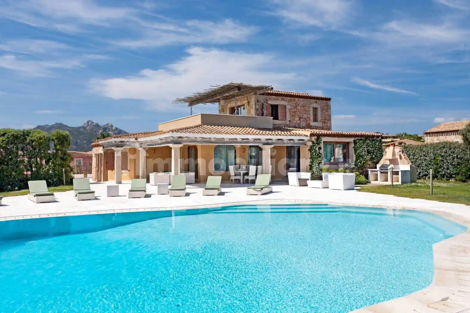 Villa in affitto a Arzachena