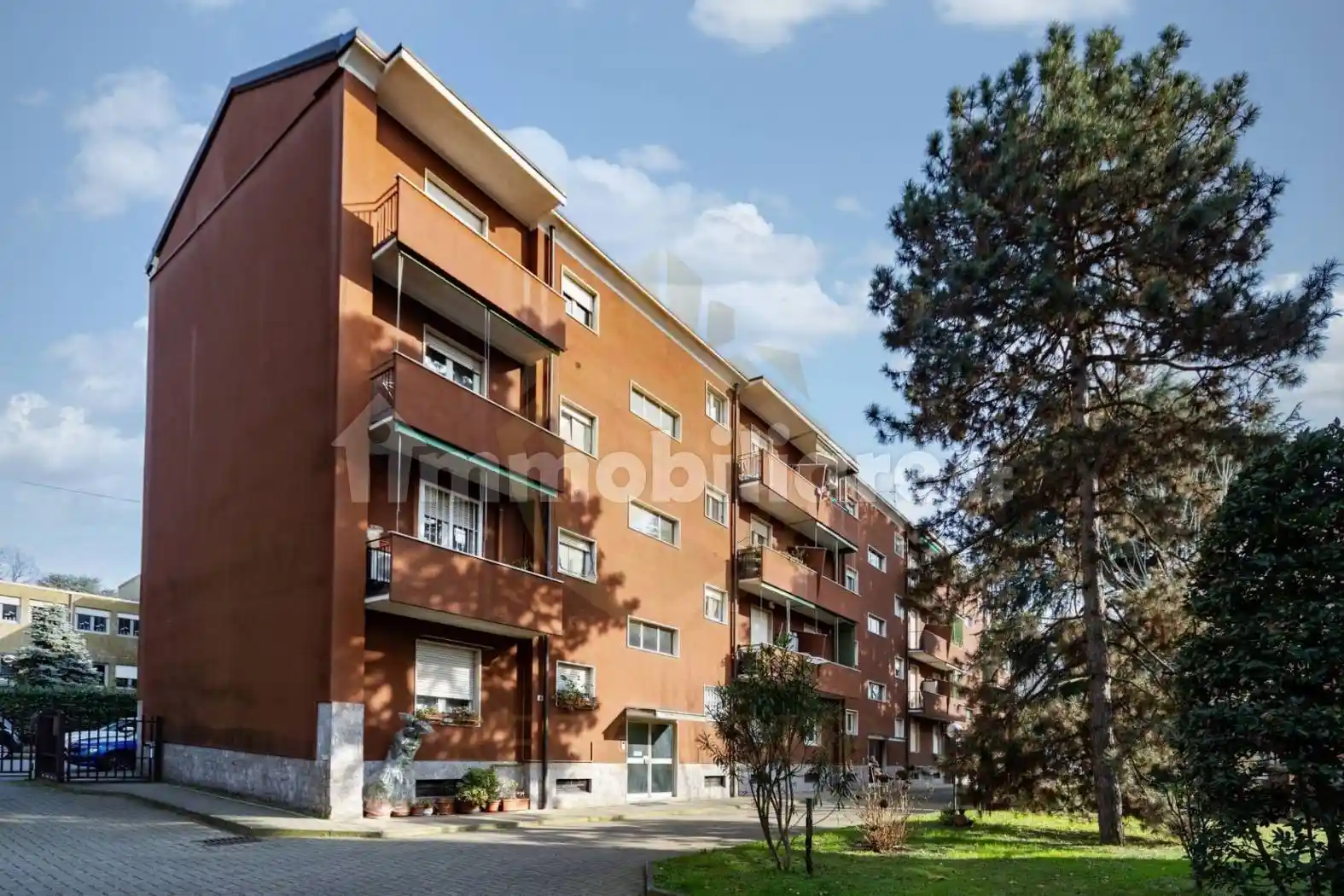 Appartamento in vendita a Monza