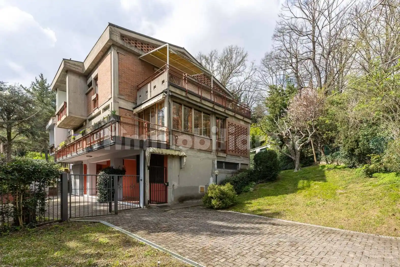 Villa in vendita a Bologna