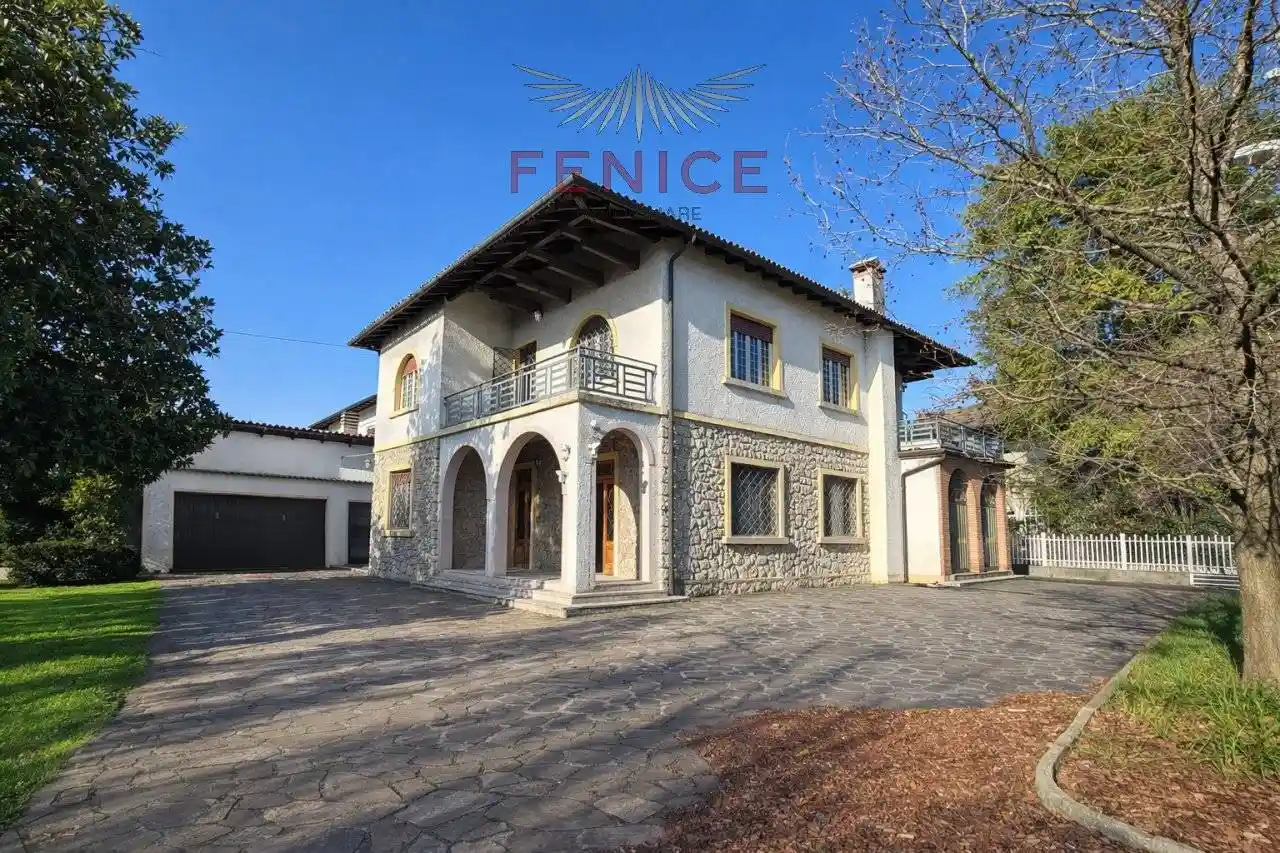 Casa indipendente in vendita a Cornuda