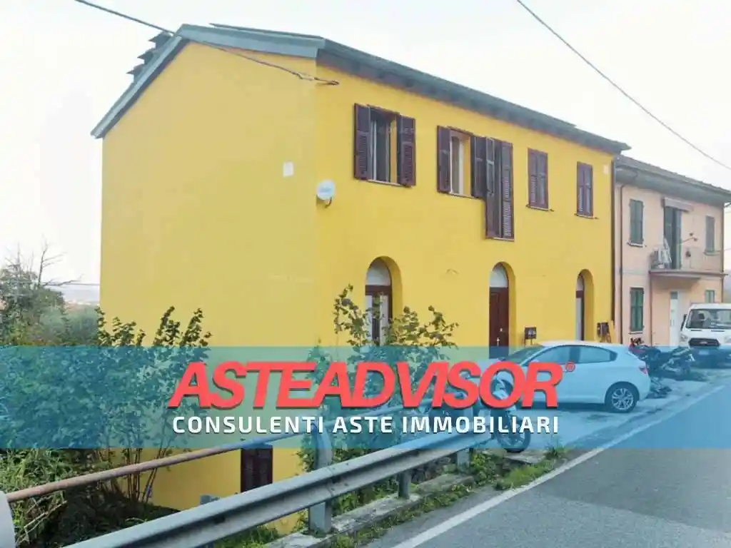 Villa in vendita a Follo