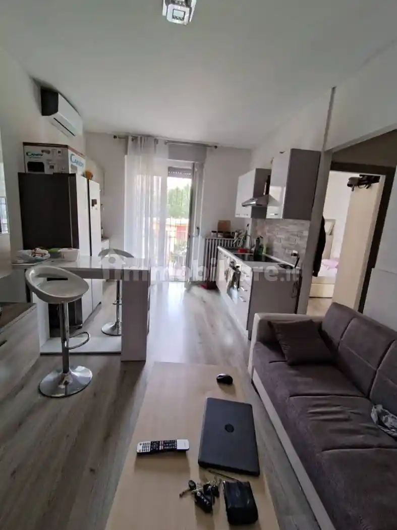 Appartamento in affitto a Baranzate