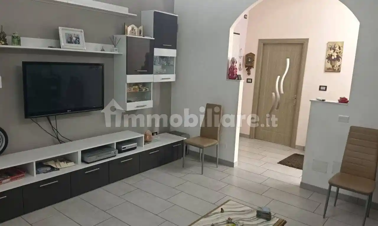 Appartamento in vendita a None