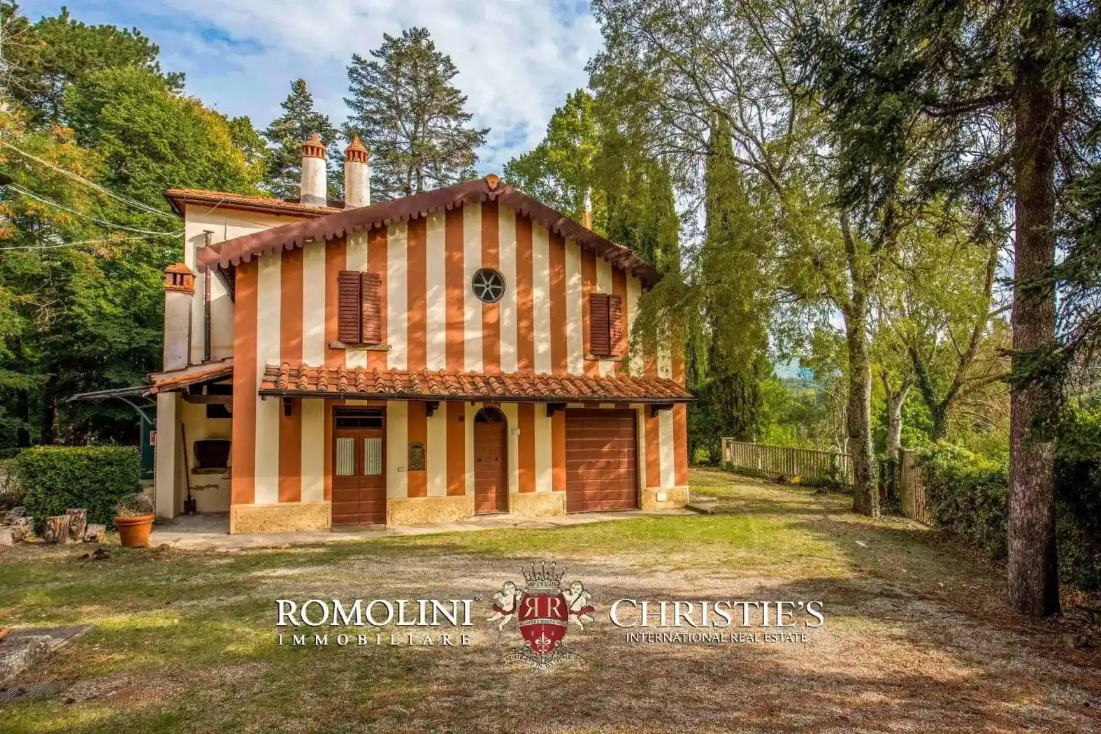 Villa in vendita a Arezzo