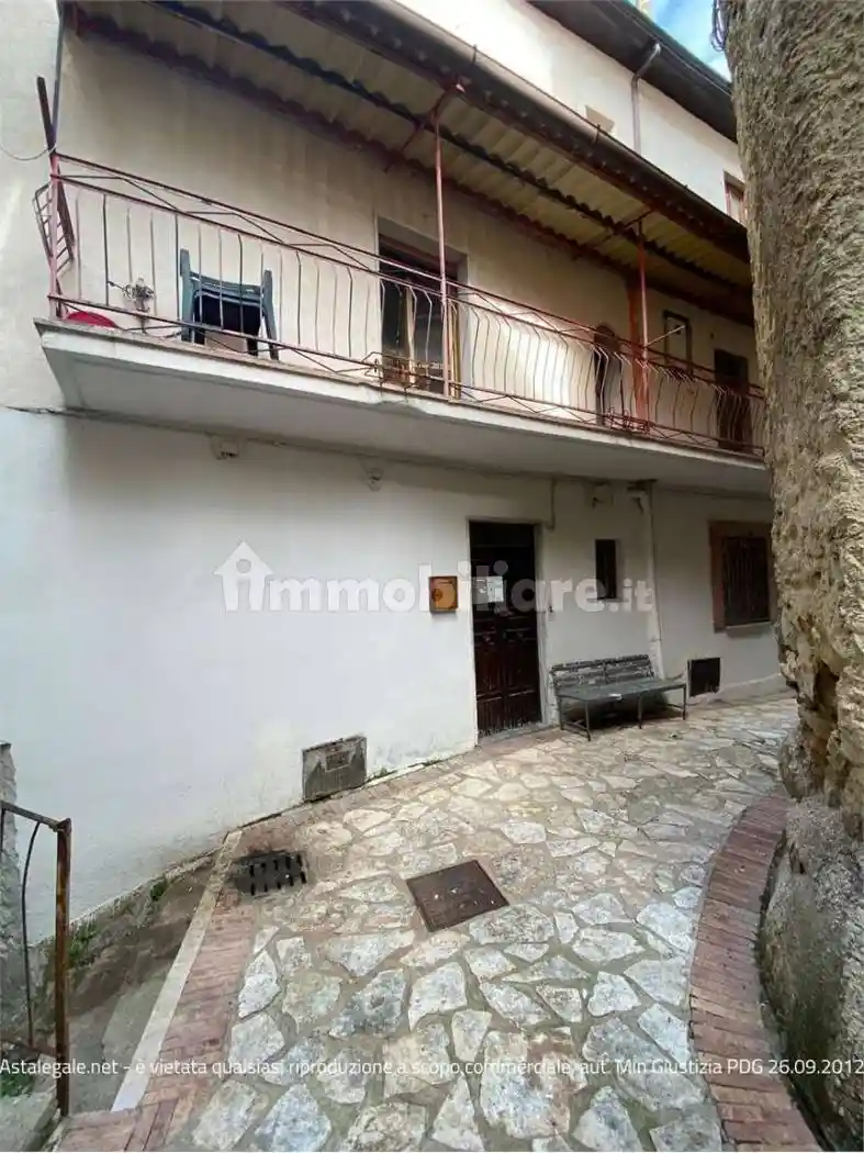 Appartamento in vendita a Albanella