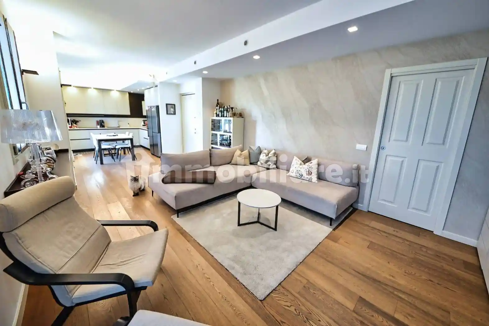 Appartamento in vendita a Villasanta