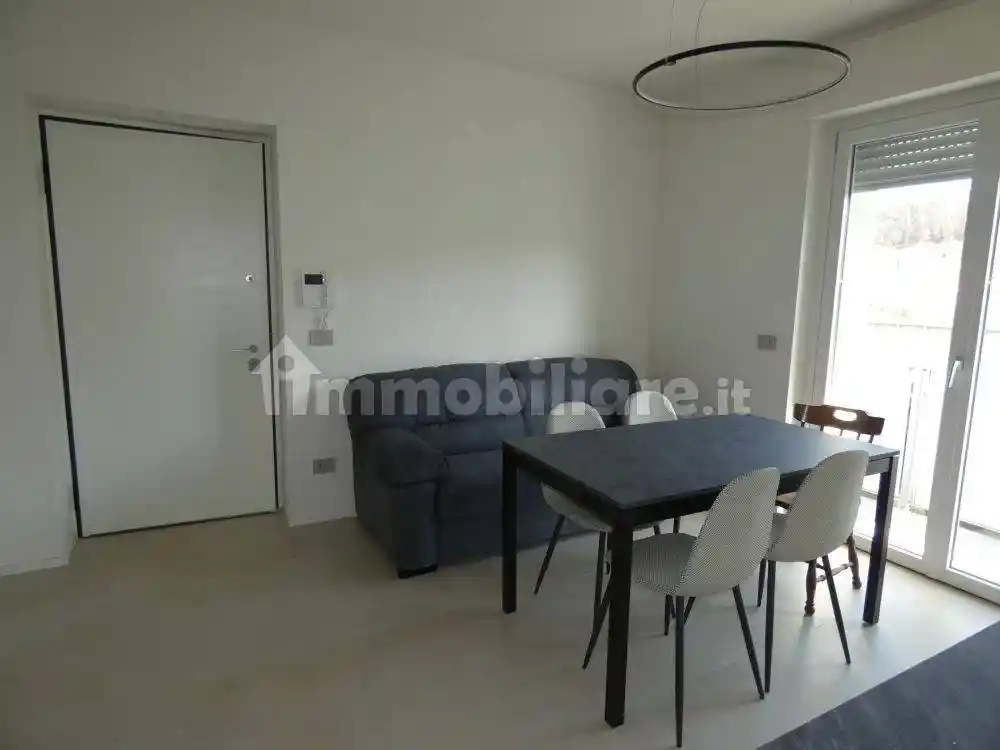 Appartamento in affitto a Alba