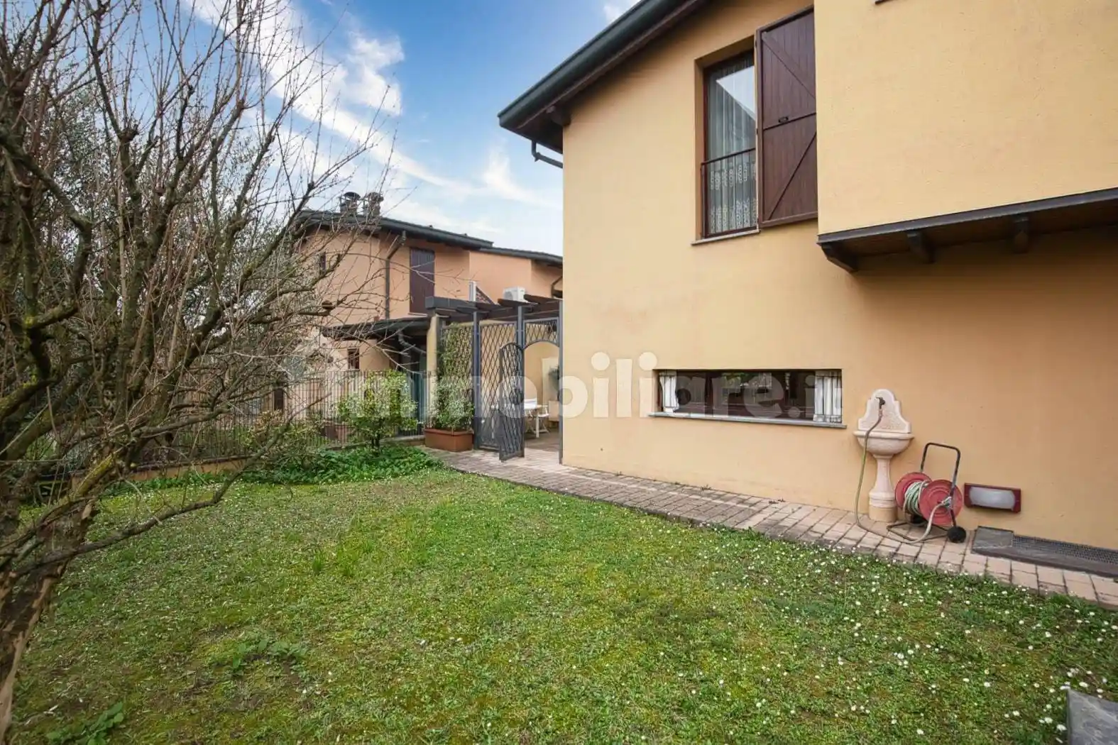 Villetta a schiera in vendita a Vedano al Lambro